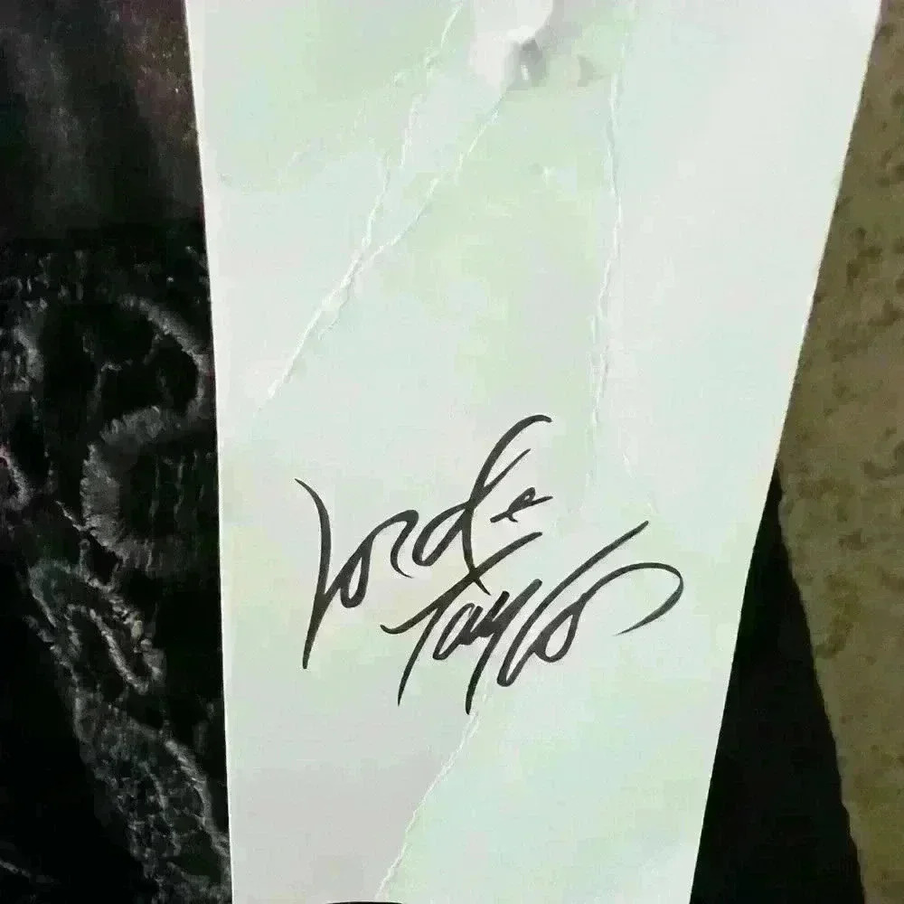 AIDEN‎ MATTOX - Picture 5 of 11